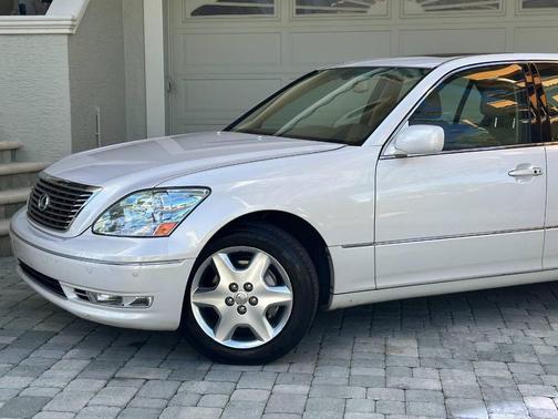 Crystal White 2004 Lexus LS 430 Base