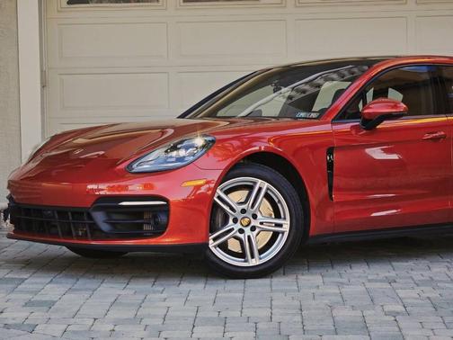 2021 Porsche Panamera 4 Sport Turismo AWD 4dr Wagon