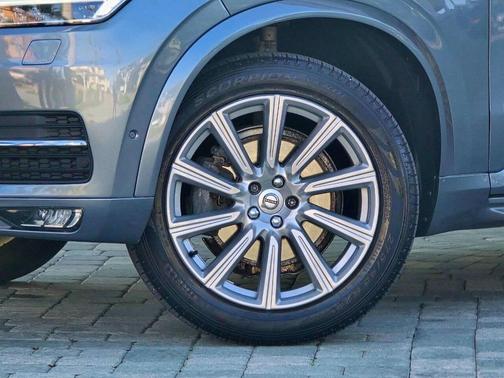 2017 Volvo XC90 T6 Inscription