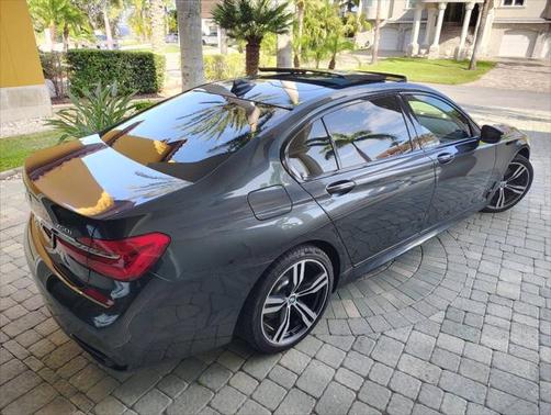 2016 BMW 750 I