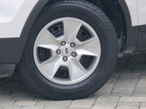 2014 Ford Explorer Base