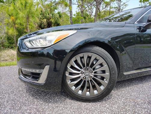 2017 Genesis G90 Premium