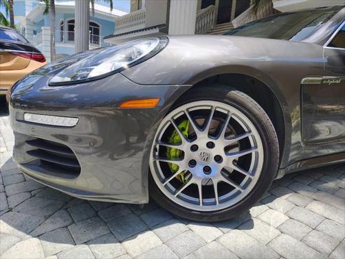 2016 Porsche Panamera E-Hybrid S