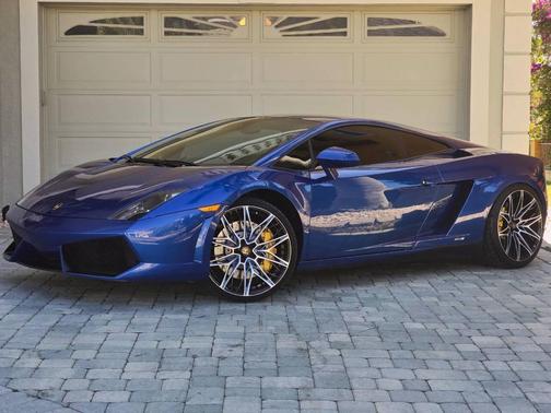 2013 Lamborghini Gallardo LP 550 2 2dr Coupe