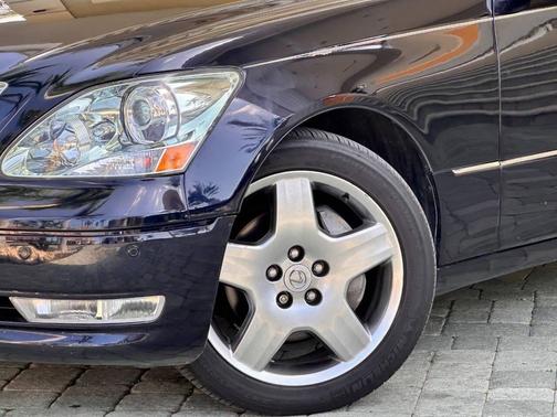 2006 Lexus LS 430 Base