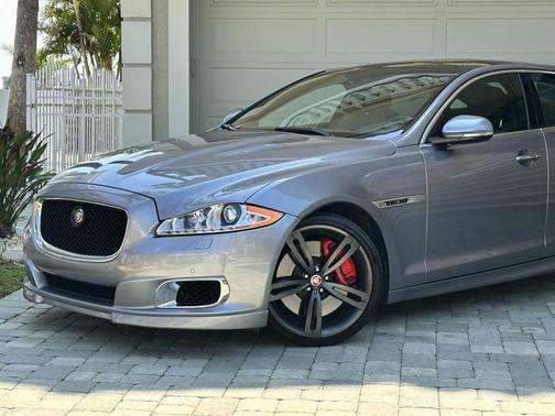 2014 Jaguar XJ XJR