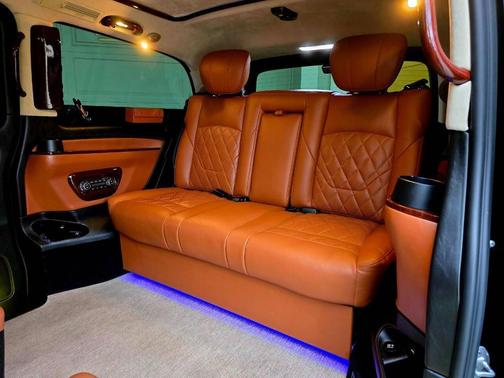 2018 Mercedes-Benz Metris Base