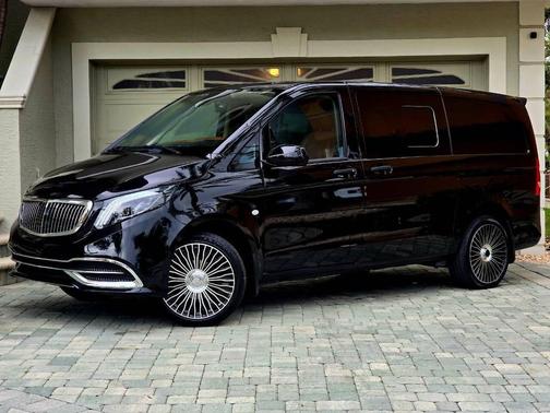 2018 Mercedes-Benz Metris Base