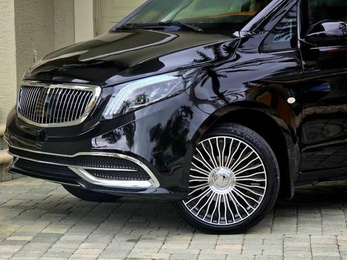 2018 Mercedes-Benz Metris Base