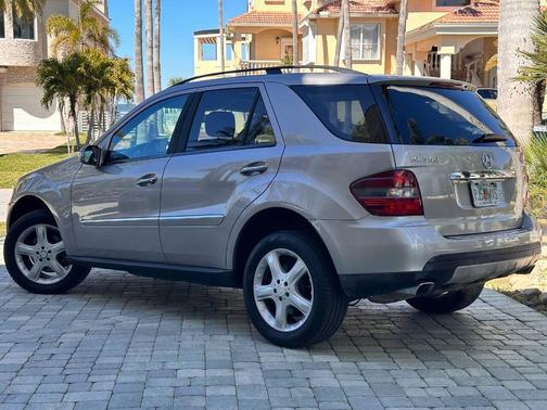 2008 Mercedes-Benz M-Class ML 350 AWD 4MATIC 4dr SUV