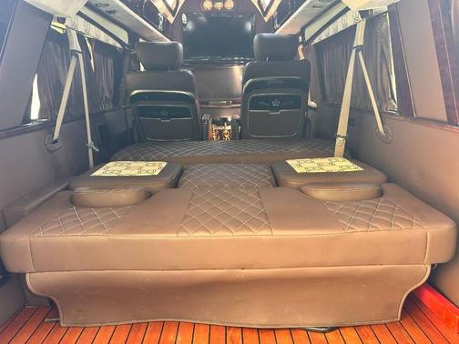 Black 2010 Ford E350 Super Duty XLT