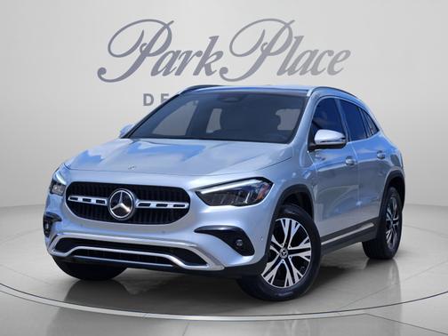 Cirrus Silver Metallic 2025 Mercedes-Benz GLA 250