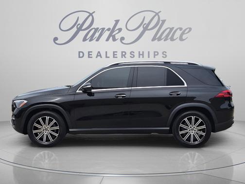 Obsidian Black Metallic 2026 Mercedes-Benz GLE 350 4MATIC