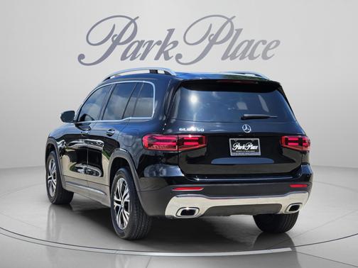 Night Black 2025 Mercedes-Benz GLB 250 Base