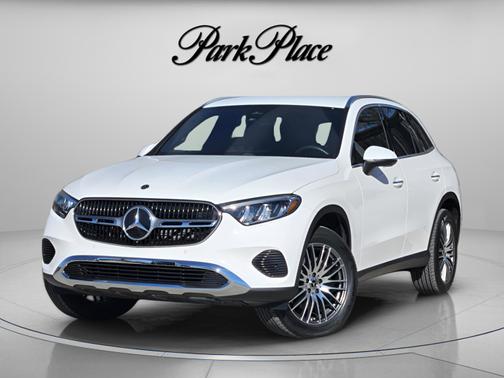 2025 Mercedes-Benz GLC 300 