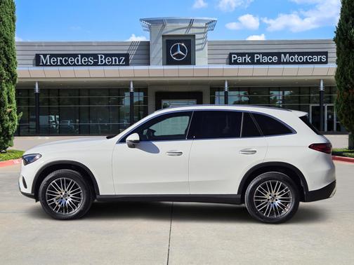 2025 Mercedes-Benz GLC 300 