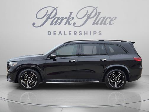 Obsidian Black Metallic 2026 Mercedes-Benz GLS 450 4MATIC