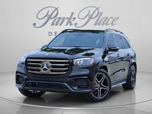 Obsidian Black Metallic 2026 Mercedes-Benz GLS 450 4MATIC