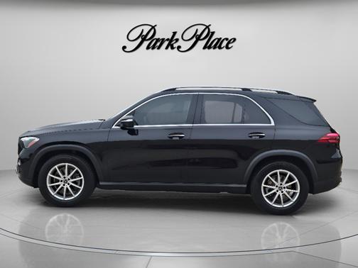 Obsidian Black Metallic 2026 Mercedes-Benz GLE 350 4MATIC
