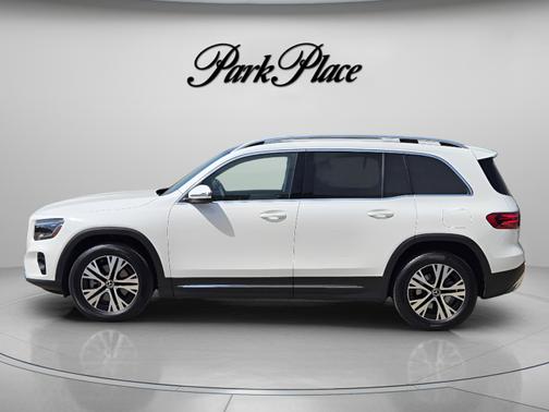 2026 Mercedes-Benz GLB 250 