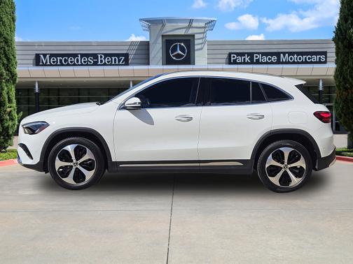 2025 Mercedes-Benz GLA 250
