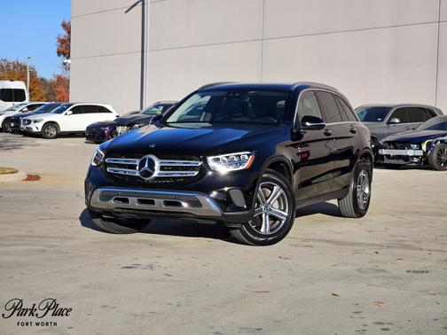 2022 Mercedes-Benz GLC 300 