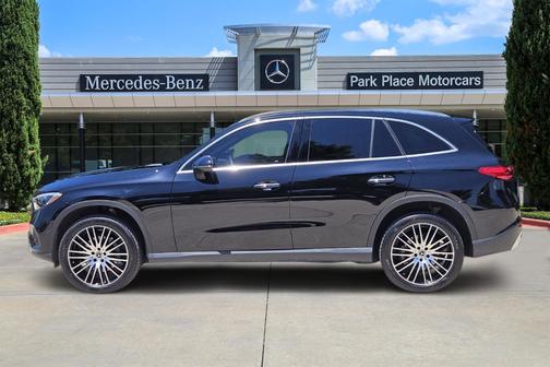 2025 Mercedes-Benz GLC 300 4MATIC