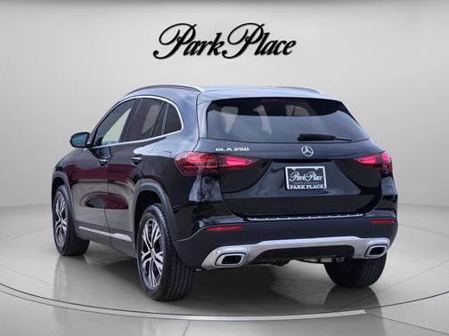 Night Black 2026 Mercedes-Benz GLA 250 Base
