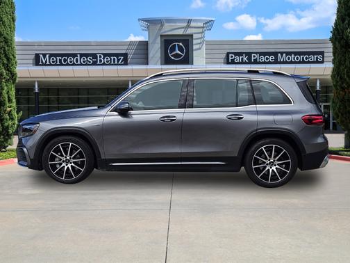 2025 Mercedes-Benz AMG GLB 35