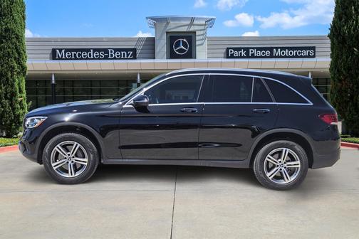 2022 Mercedes-Benz GLC 300
