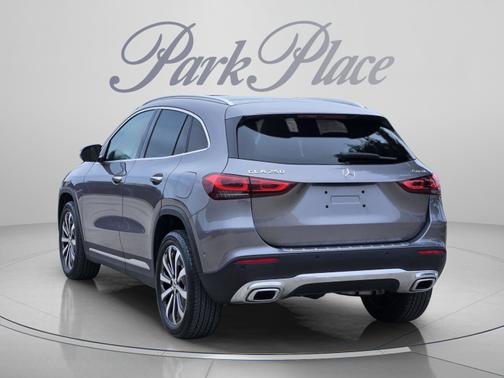 Mountain Grey Metallic 2023 Mercedes-Benz GLA 250 4MATIC