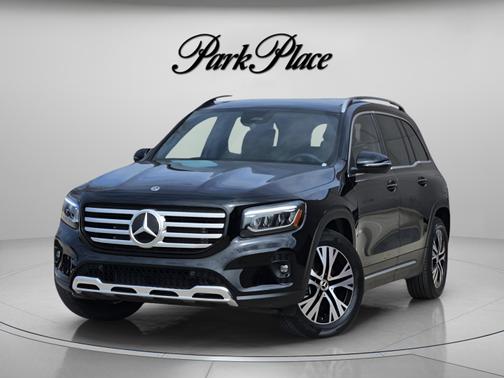 Night Black 2026 Mercedes-Benz GLB 250 Base