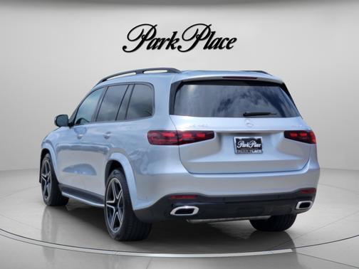 Cirrus Silver Metallic 2026 Mercedes-Benz GLS 450 4MATIC