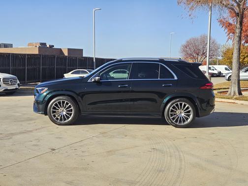 2025 Mercedes-Benz GLE 450 