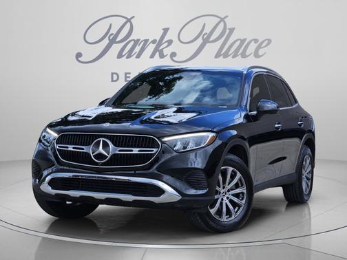 Black 2026 Mercedes-Benz GLC 300