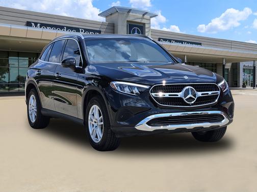 2025 Mercedes-Benz GLC 300 