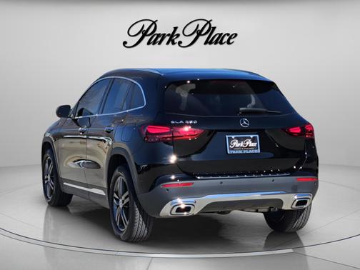 2026 Mercedes-Benz GLA 250 