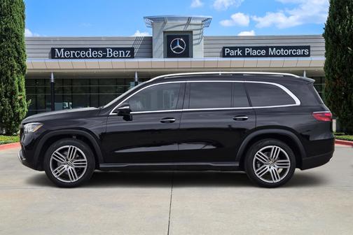 2025 Mercedes-Benz GLS 450