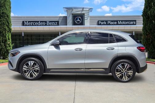 2025 Mercedes-Benz GLA 250 Base