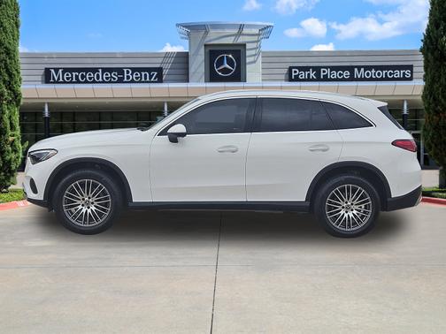 2025 Mercedes-Benz GLC 300 4MATIC