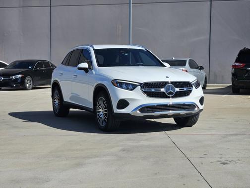 2025 Mercedes-Benz GLC 300 Base