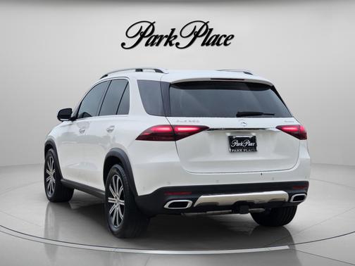 Polar White 2026 Mercedes-Benz GLE 350