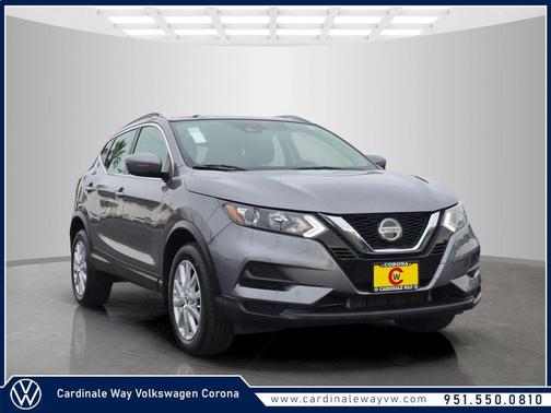 2020 Nissan Rogue Sport SV