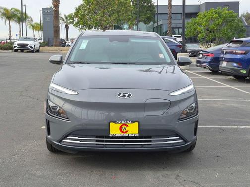 2022 Hyundai KONA EV SEL