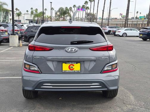 2022 Hyundai KONA EV SEL