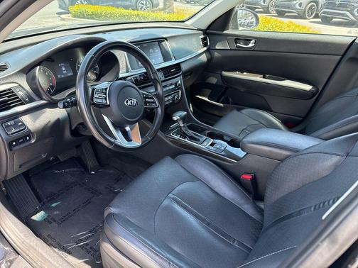 Ebony Black 2019 Kia Optima EX