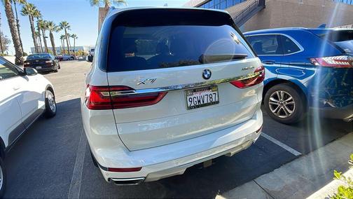 2021 BMW X7 xDrive40i