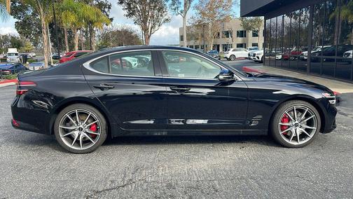 2025 Genesis G70 2.5T RWD