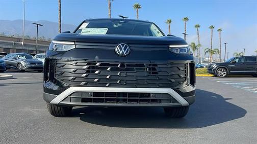 2025 Volkswagen Tiguan 2.0T SE 4MOTION