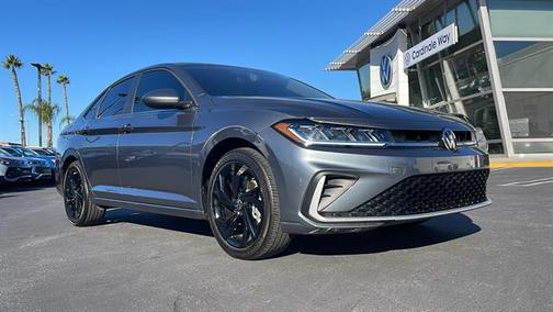 2025 Volkswagen Jetta 1.5T SE